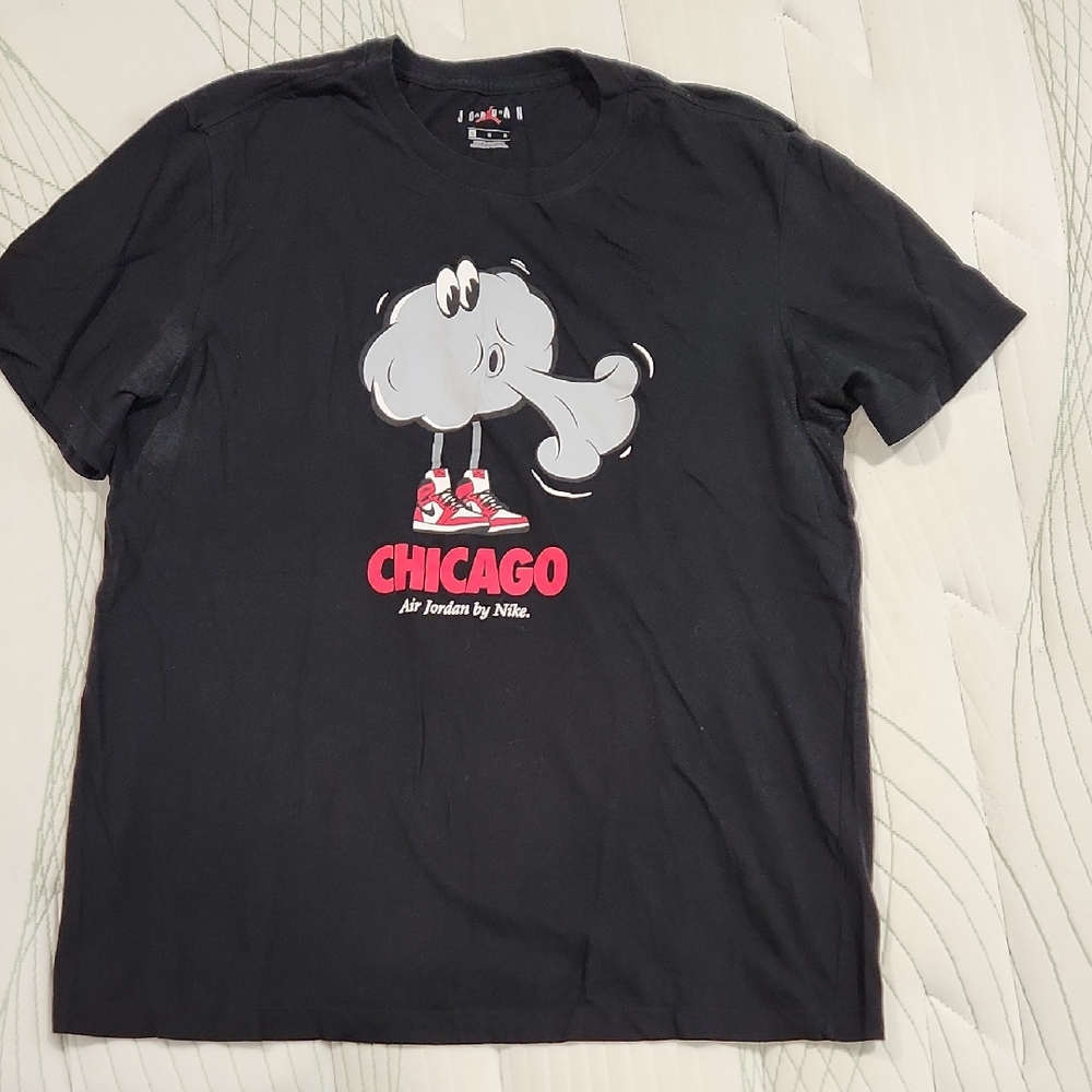 Black Chicago Graphic T-Shirt